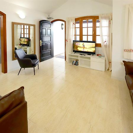 Andorra Villa Puerto del Carmen  Buitenkant foto